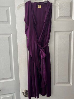 Elie Tahari Sleeveless Faux Wrap Dress- V-Neck